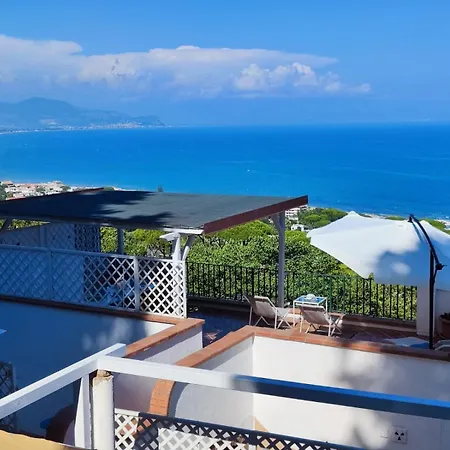 Pino Marino Holiday home